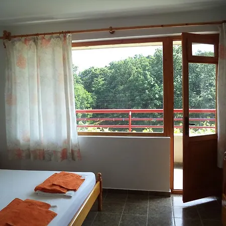 Victoria Sinemorets Sinemoreț